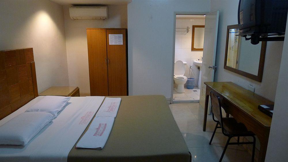 Cebuview Tourist Inn Екстер'єр фото