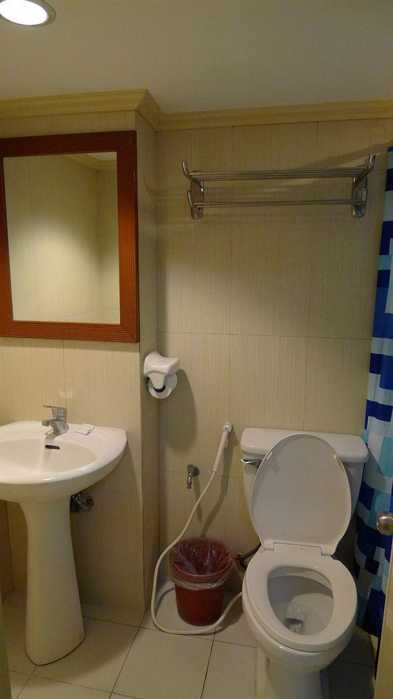 Cebuview Tourist Inn Екстер'єр фото