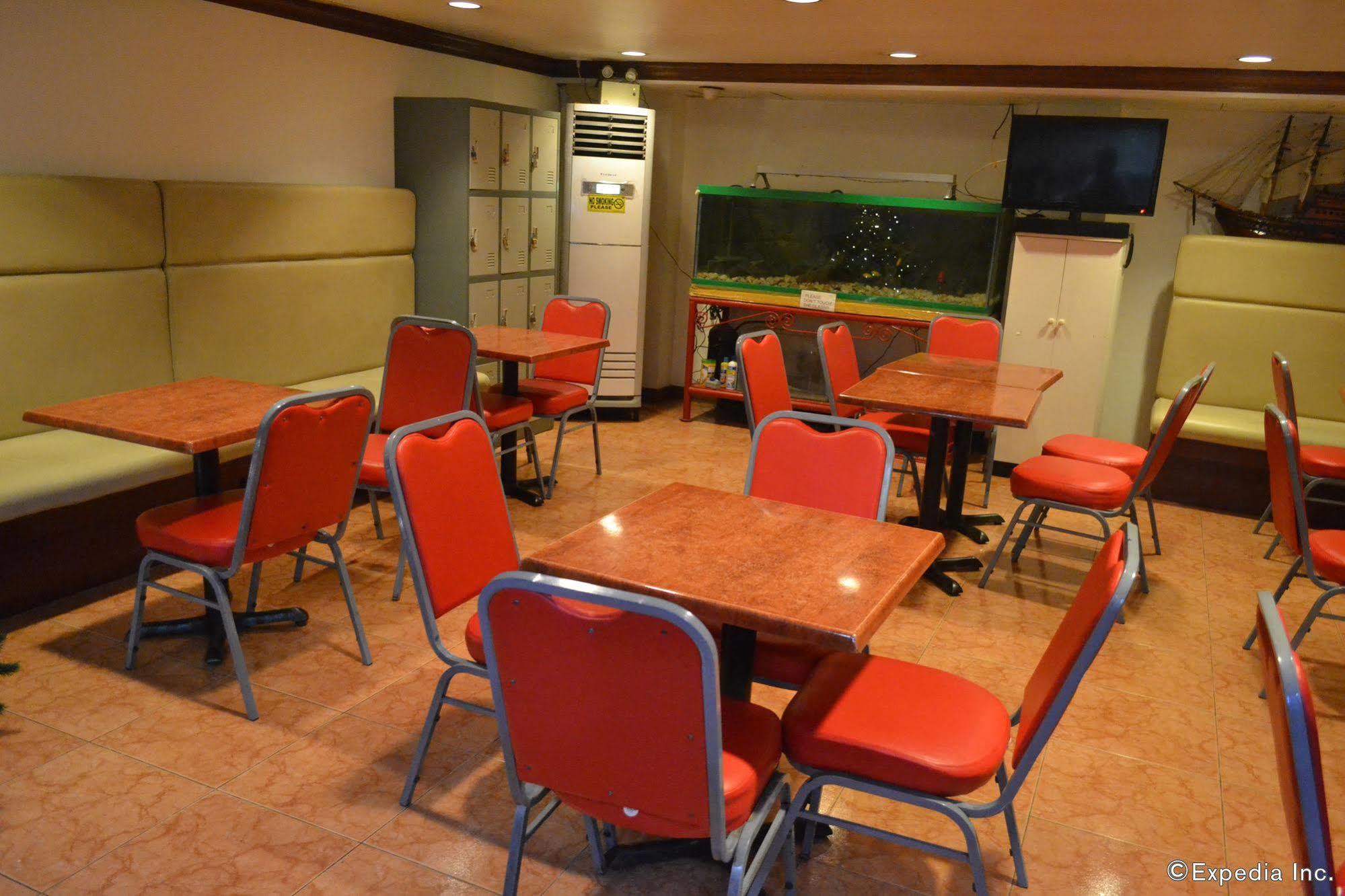 Cebuview Tourist Inn Екстер'єр фото