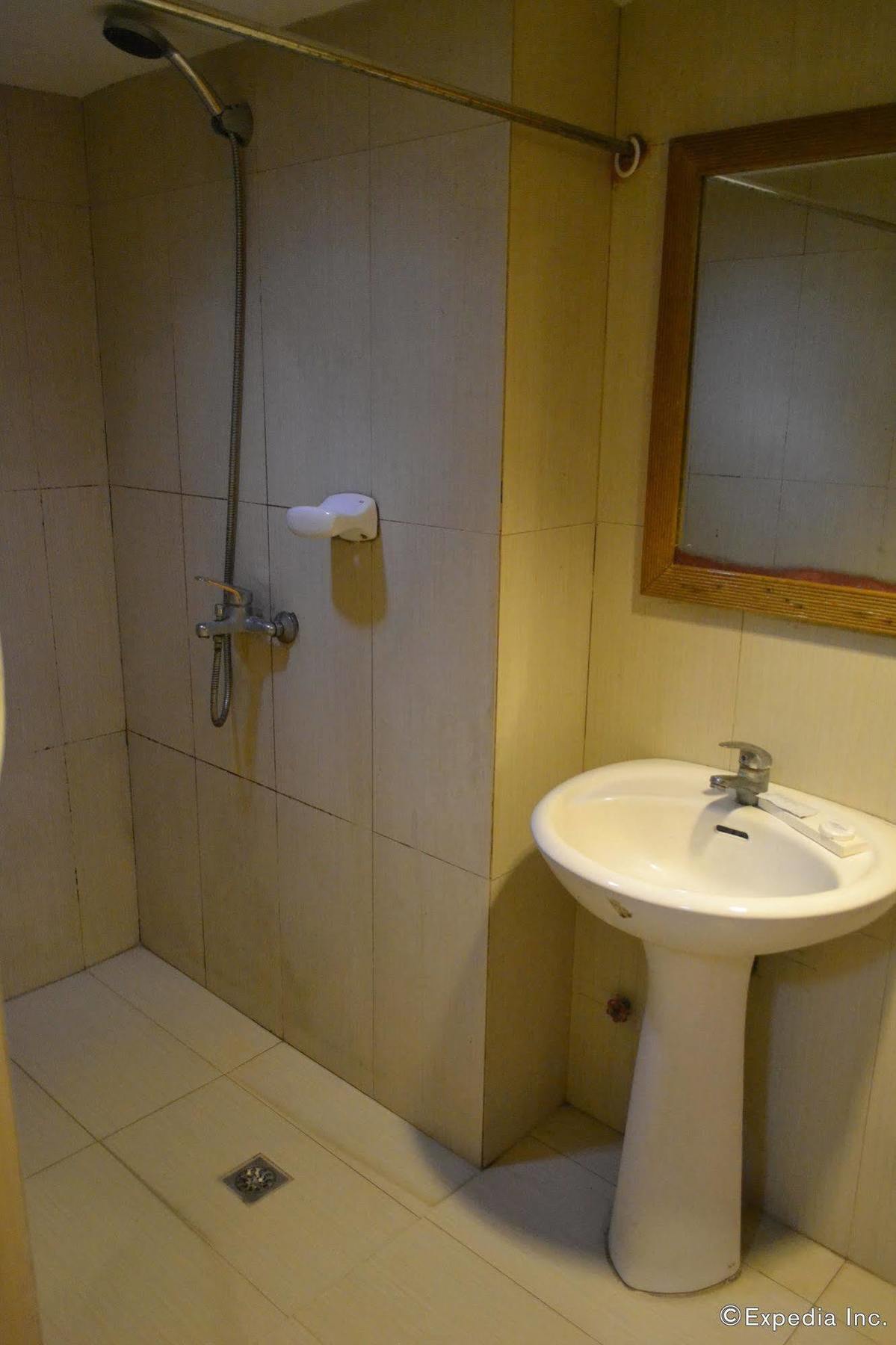 Cebuview Tourist Inn Екстер'єр фото