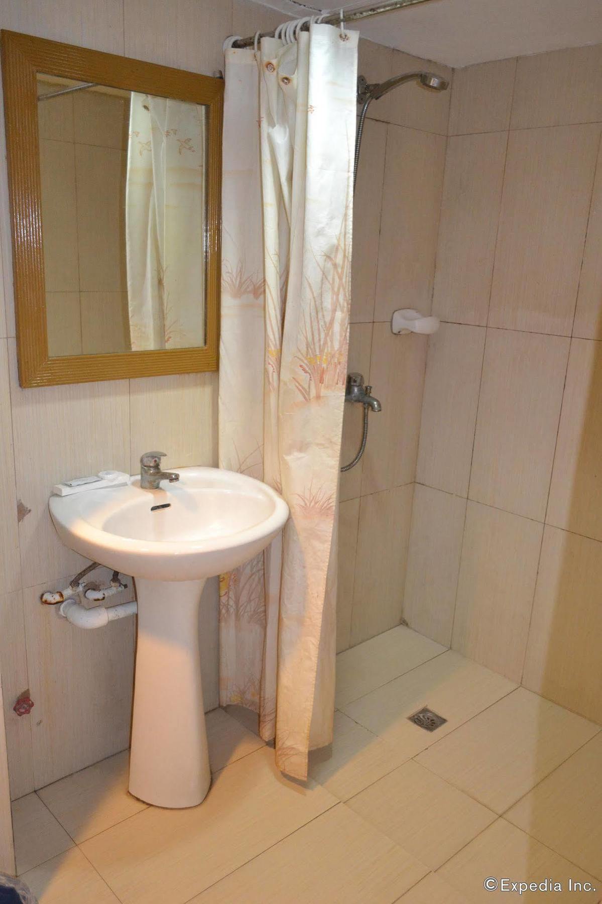 Cebuview Tourist Inn Екстер'єр фото