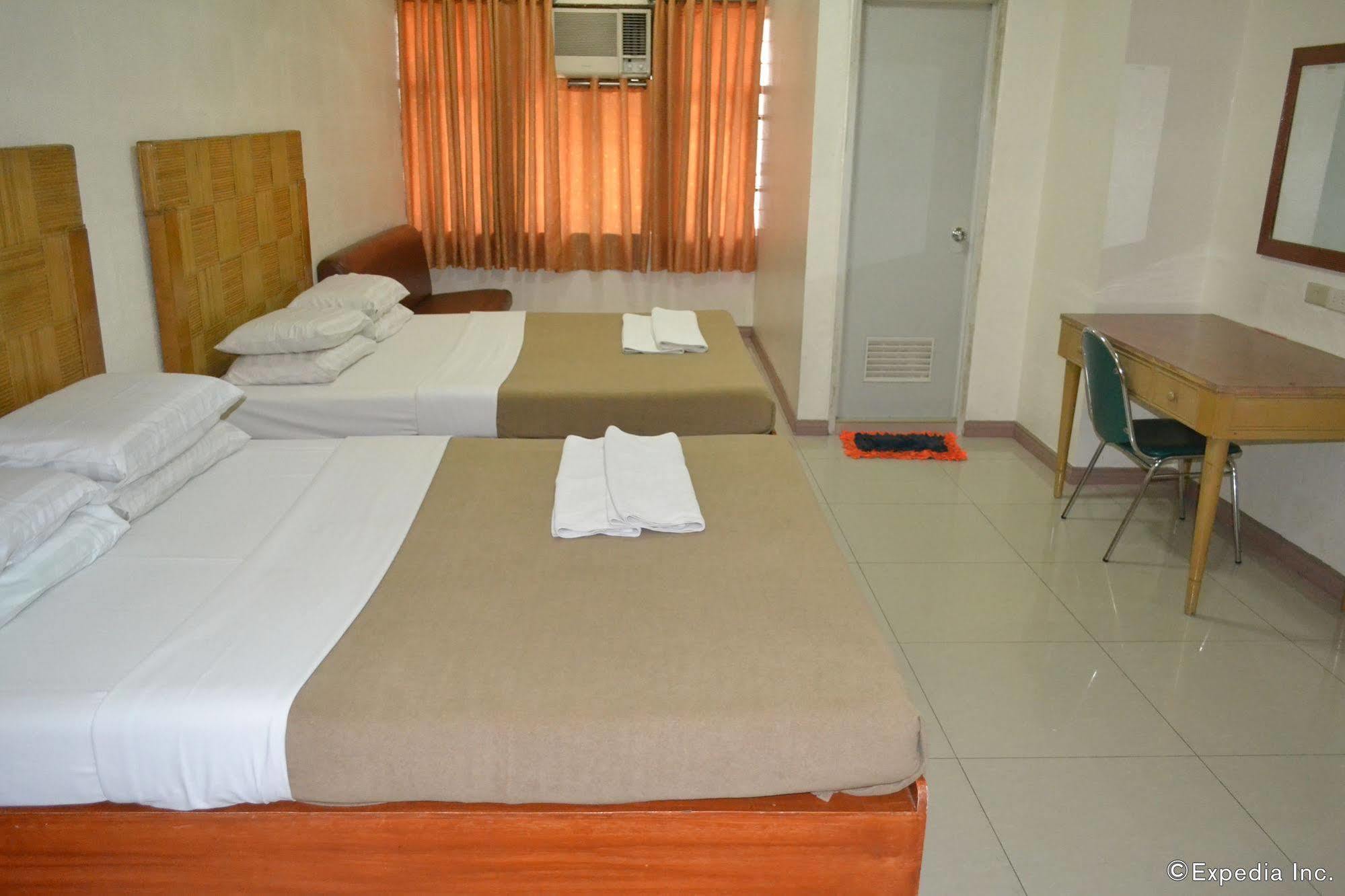 Cebuview Tourist Inn Екстер'єр фото